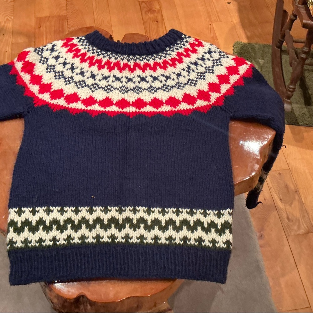 Classic Fair Isle Crewneck Sweater in Navy and Red